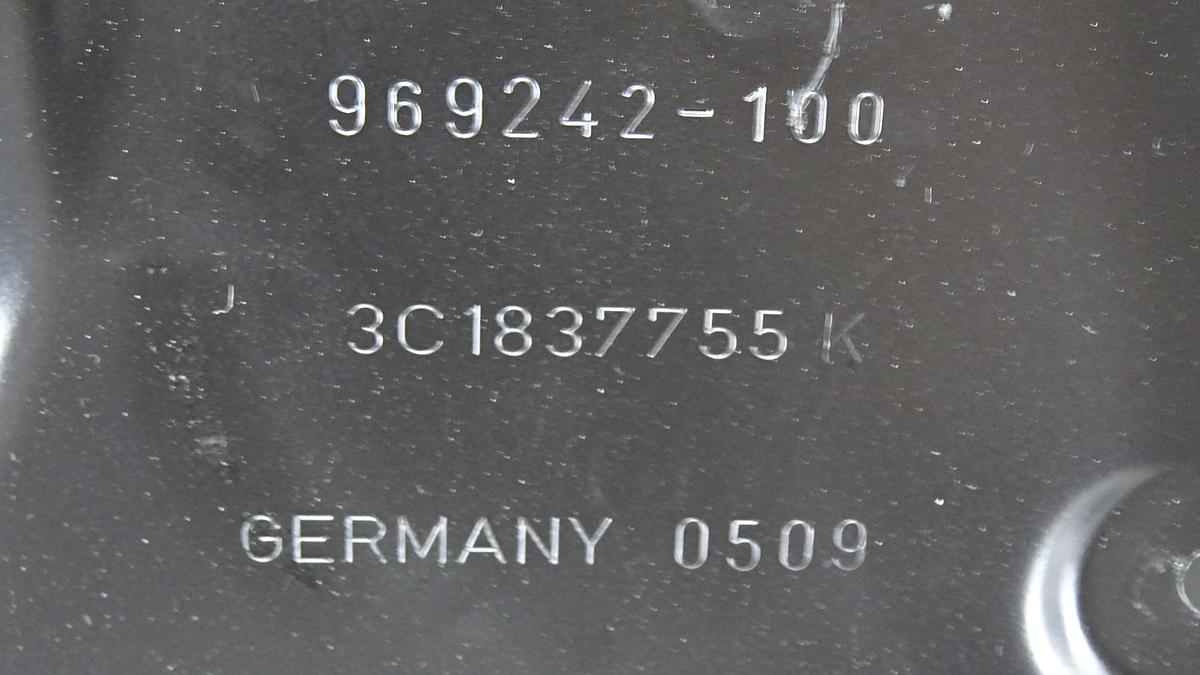 VW Passat 3C Fensterheber vorn rechts Bj09 3C1837755 969242100 ohne Motor