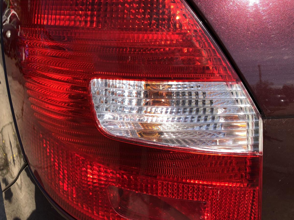 Skoda Fabia 5J Rückleuchte links Rücklicht Heckleuchte 5 türer Rückscheinwerfer