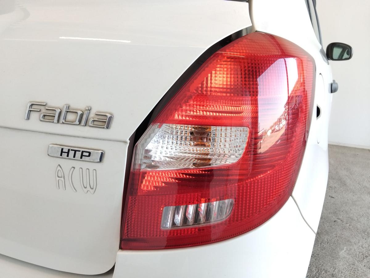 Skoda Fabia 2 5J original Rückleuchte Heckleuchte rechts Kombi Fließheck BJ2011