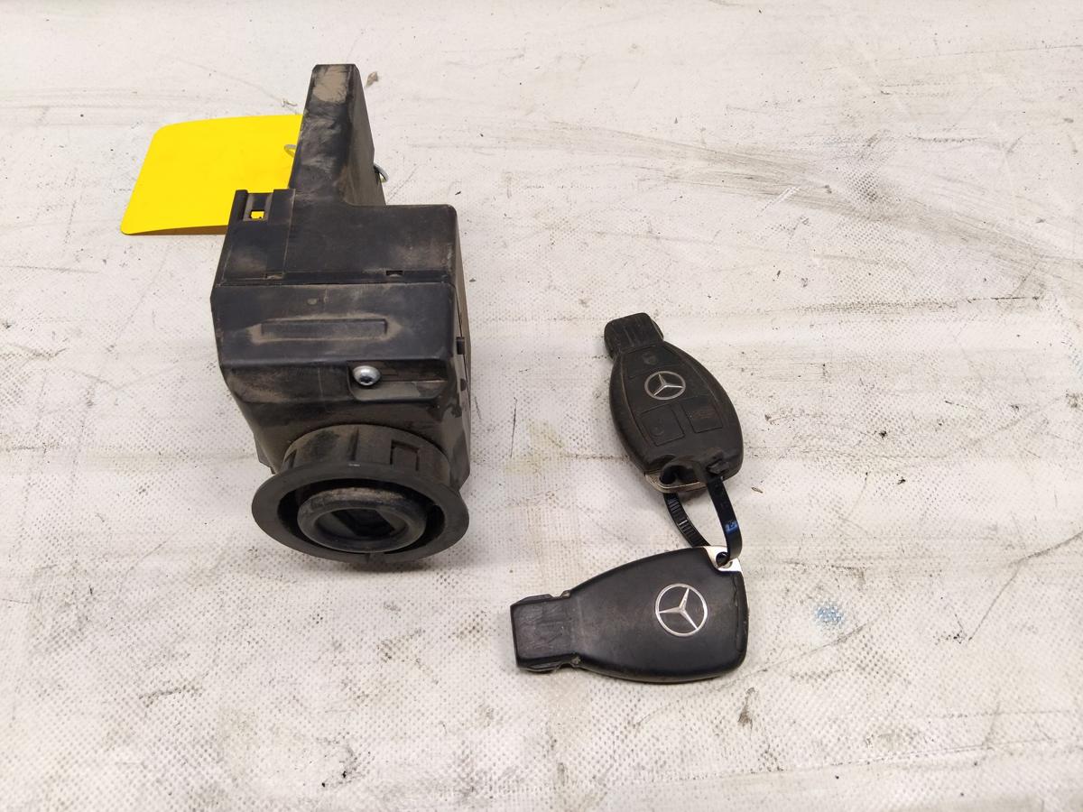 Mercedes Benz Vito 639 original Z&uuml;ndschloss 6399005501 mit 2 Schl&uuml;ssel BJ2008