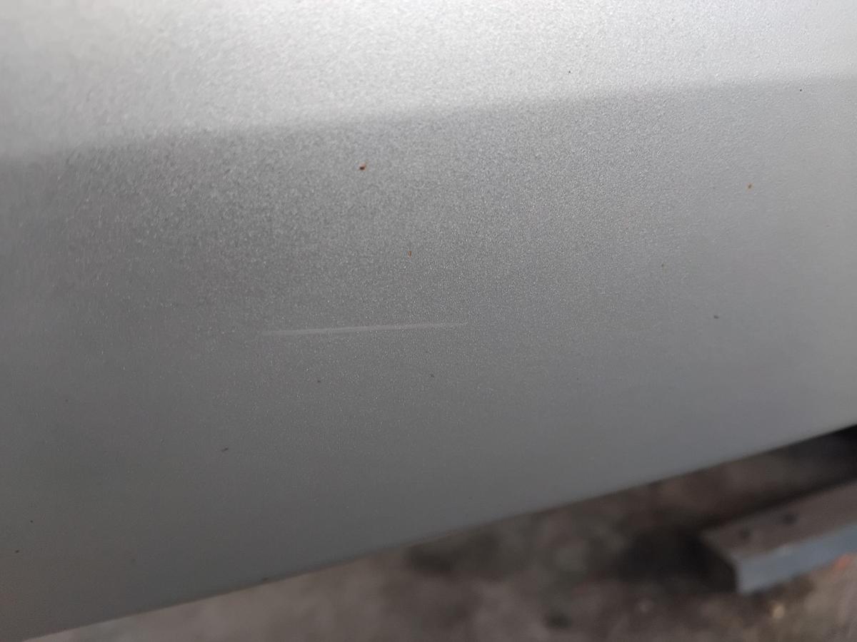 VW Jetta VI 162 original Stossf&auml;nger Sto&szlig;stange hinten mit PDC reflexsilber LA7W BJ2012