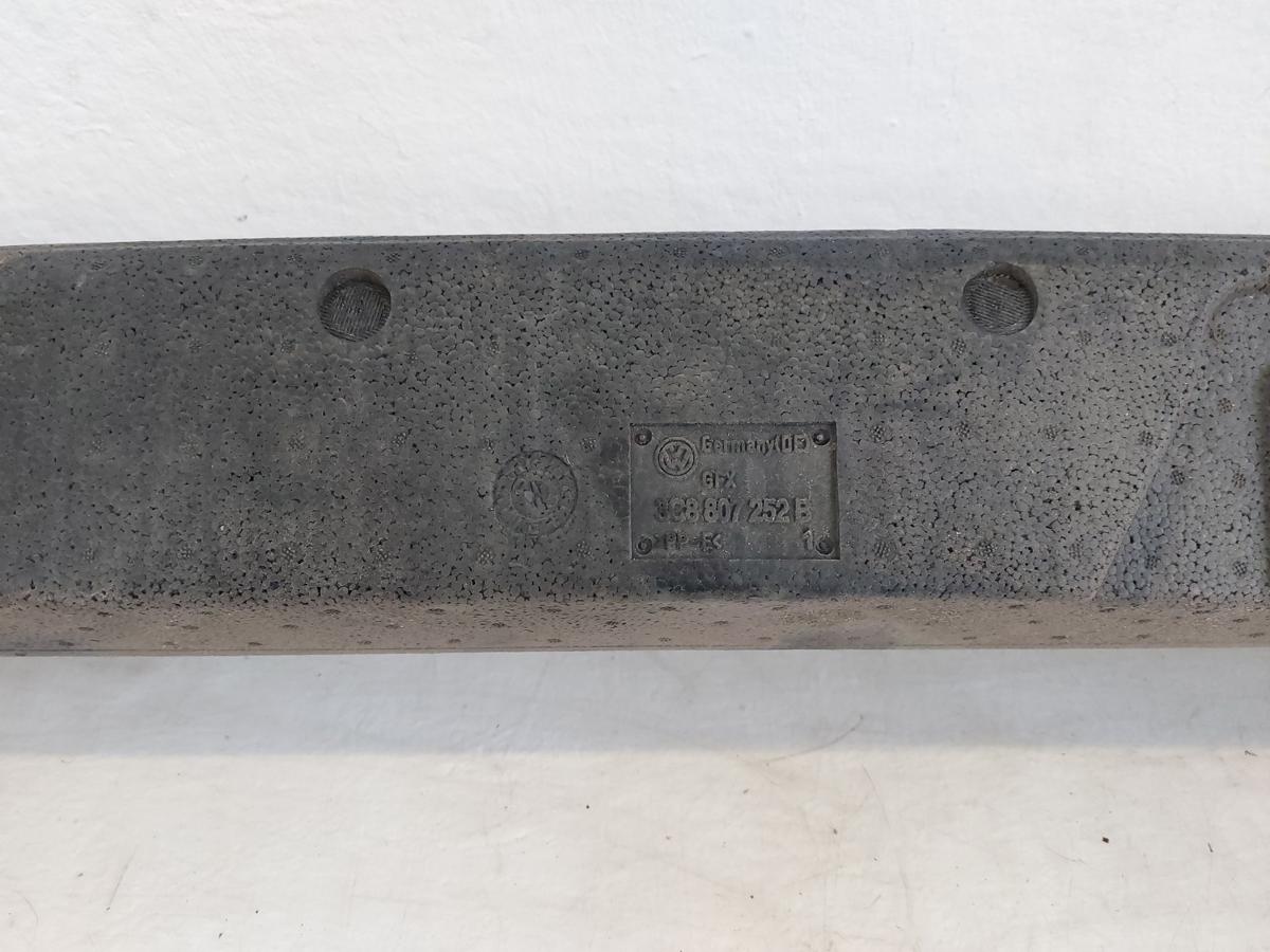 VW Passat CC Tr&auml;ger Sto&szlig;f&auml;nger Pralltr&auml;ger Hecksch&uuml;rze mit Schaumstoff