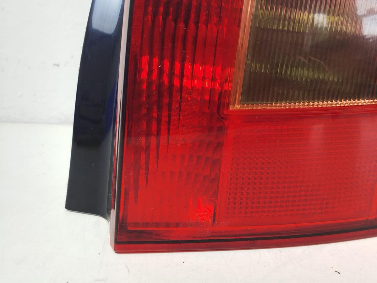Toyota Corolla E12 R&uuml;ckleuchte rechts R&uuml;cklicht Heckleuchte 3 t&uuml;rer bis 2004
