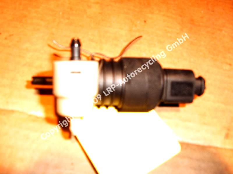 Scheibenwaschpumpe Für MK6 2002-2015 - Mit 2 Ausgängen Für Effiziente Reinigung | OEM 1S7117K624FD