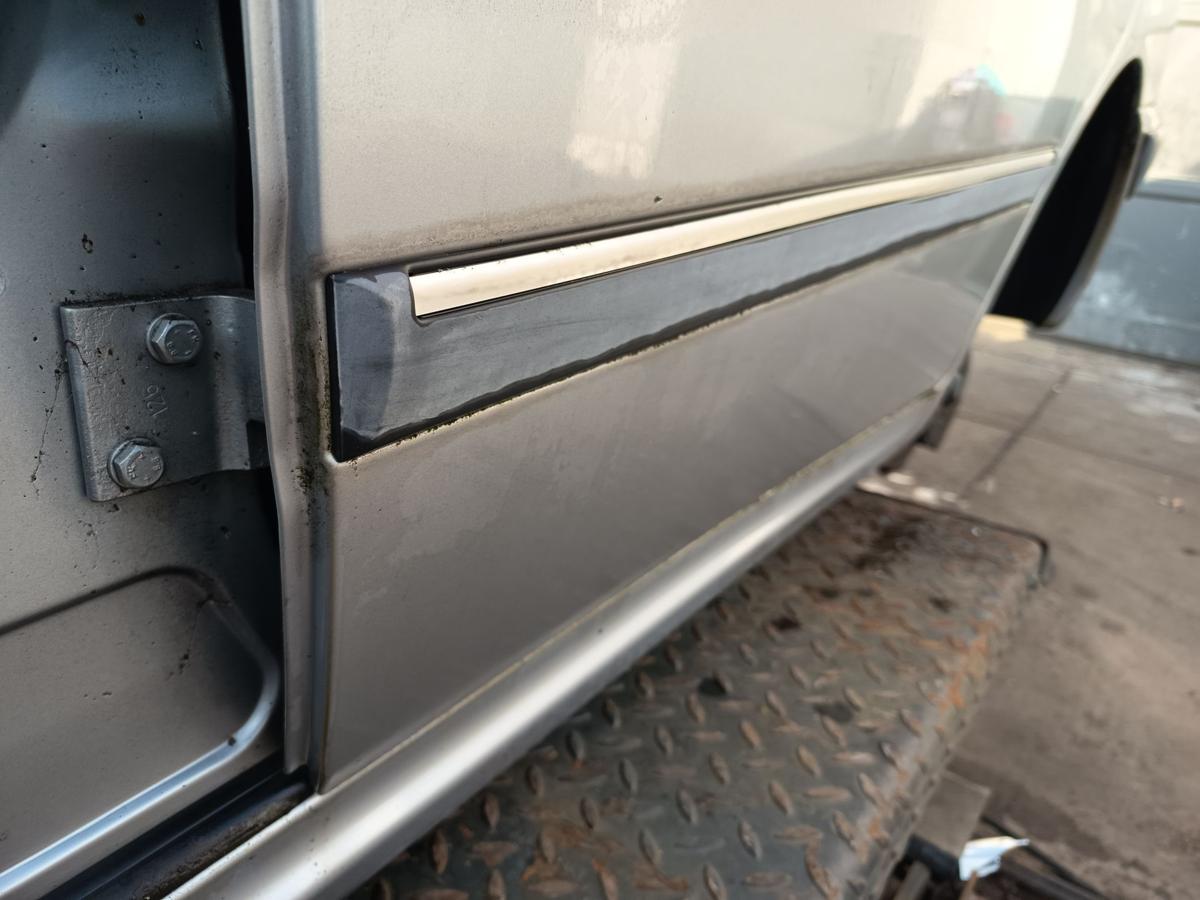 Peugeot 406 Break original T&uuml;r hinten links Fond EYC Quartzgrau Bj 2003