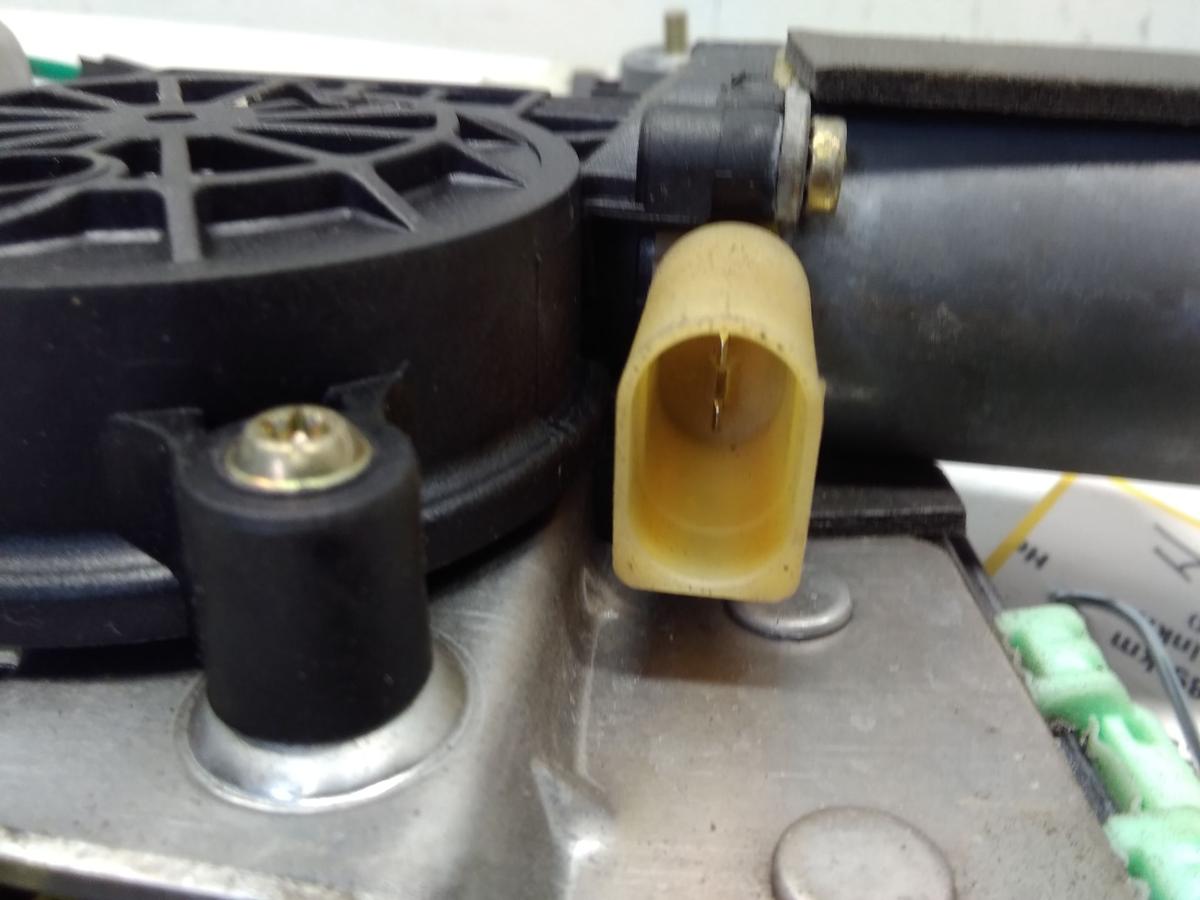 BMW 3er E46 Compact original Fensterheber vorn links elektrisch BJ2001 8251349