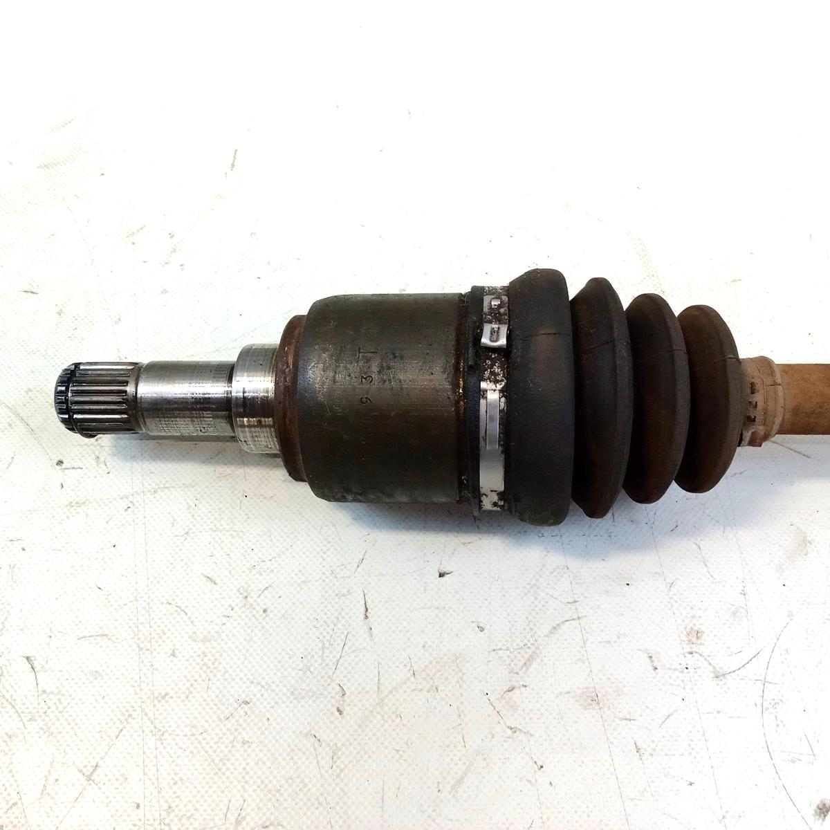 Ford KA 2 RU8 orig Antriebswelle Gelenkwelle vorn links 1.2 51kw 169A4000 BJ2009