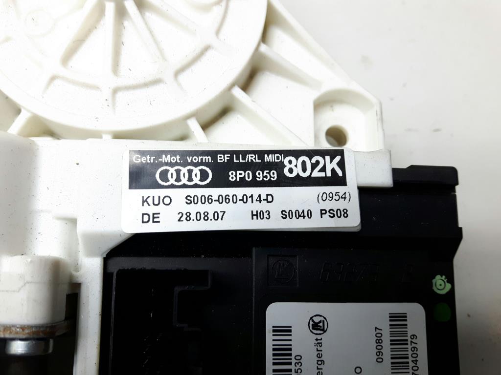 Audi A3 8P0959802K Fensterhebermotor Tür vorn rechts 3-türig LY9C 8P BJ2007