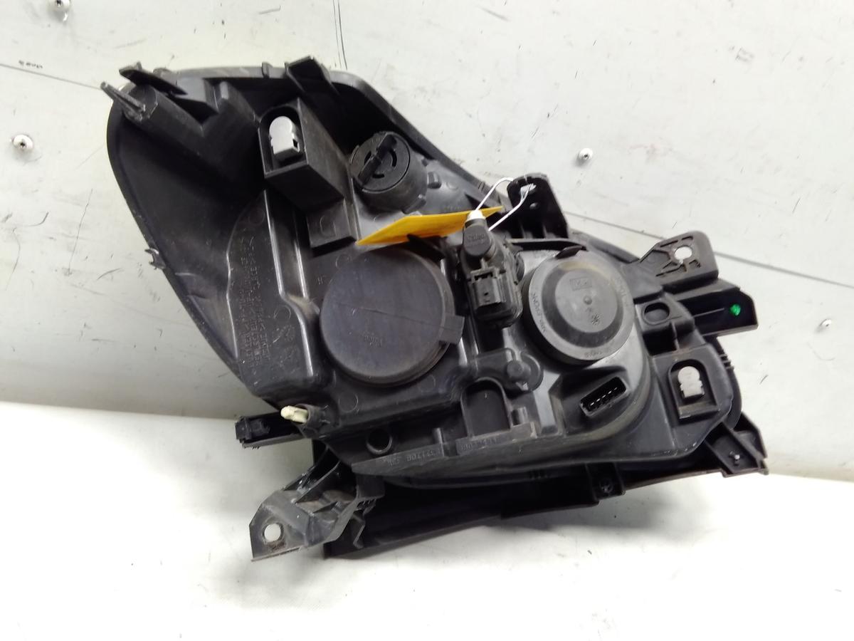 Renault Clio 3 original Scheinwerfer links Halogen mit LWR BJ2006