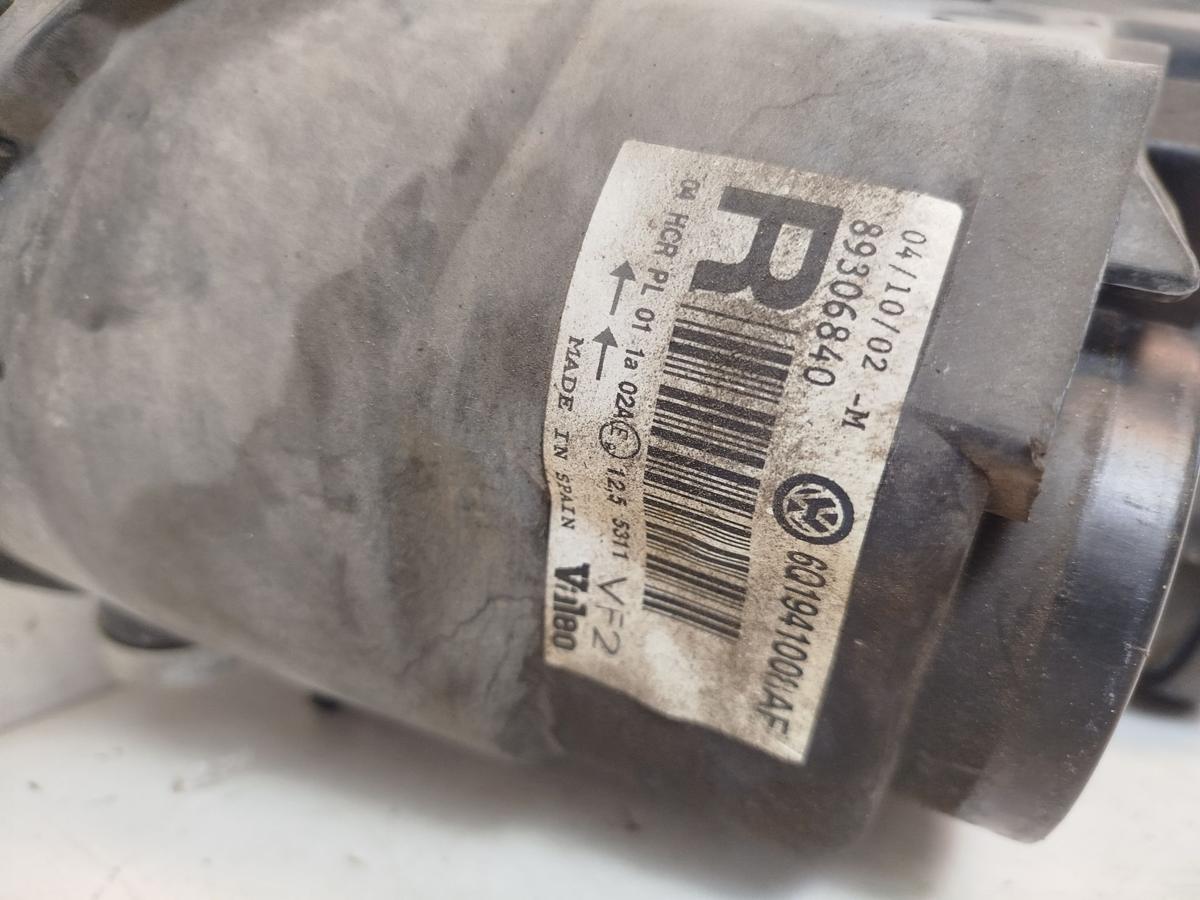 VW Polo 9N 9N1 Scheinwerfer vorn rechts Frontscheinwerfer Halogen Valeo OEM