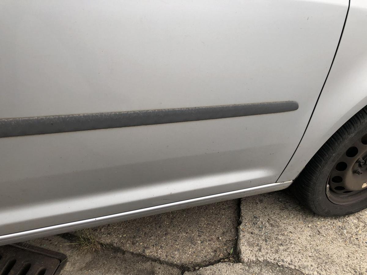 VW Touran 1T 1T2 GP T&uuml;r vorn rechts Beifahrert&uuml;r im Rohbau LA7W Reflexsilber Met