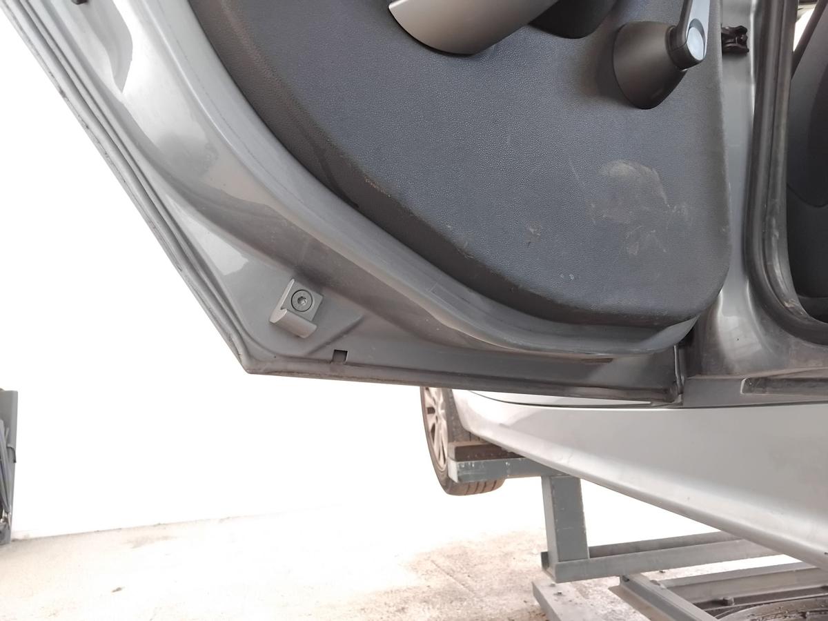 BMW 1er E87 Tür hinten links A18 Quarzblau Metallic 5-Türer BJ2006