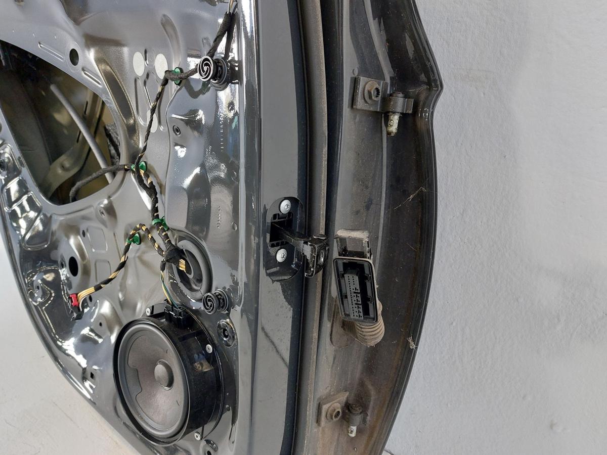 VW Passat 3G B8 Limo Tür hinten links Fondtür Rohbau LI7F Uranograu