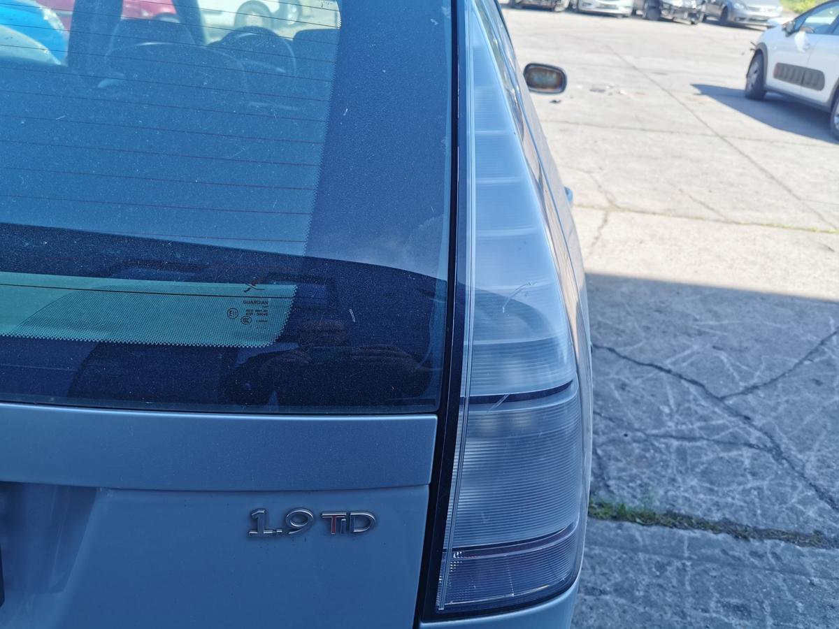 Saab 9-3 YS3 Kombi R&uuml;ckleuchte Schlussleuchte R&uuml;cklicht hinten rechts ab Bj 2007