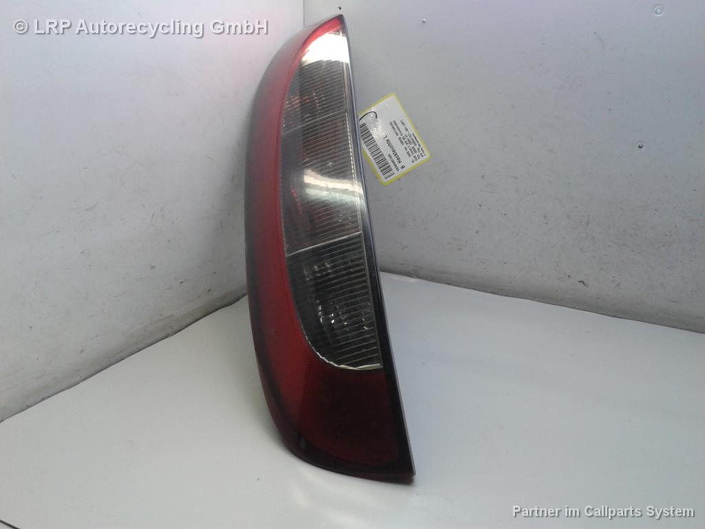 Opel Corsa C original Rückleuchte Heckleuchte links 89302171 BJ2000