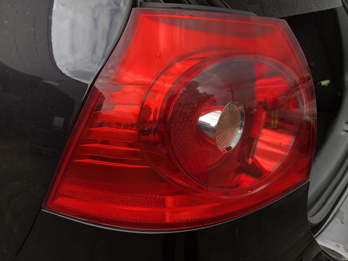 VW Golf V original Rückleuchte links Heck/Schluss/Licht Bj 2008
