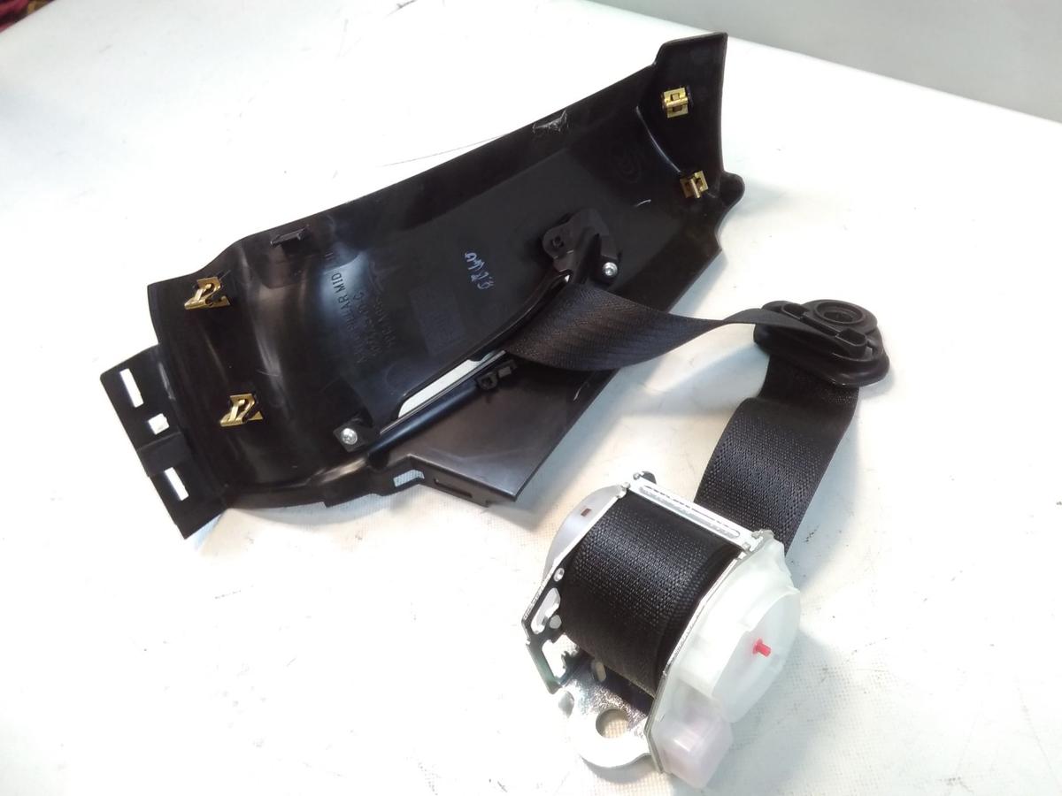 Tesla Model S Facelift original Sicherheitsgurt hinten schwarz unfallfrei Bj.2019