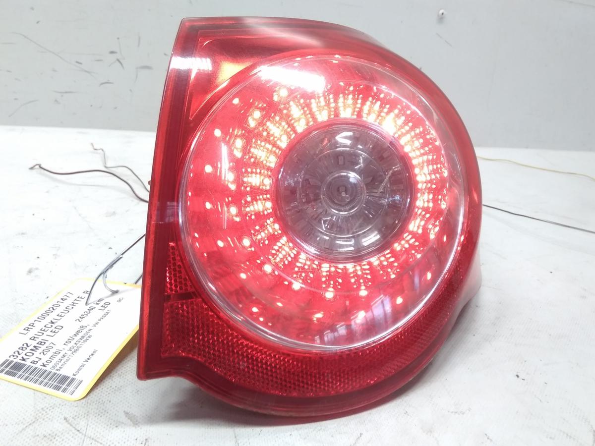 VW Passat 3C Variant original R&uuml;ckleuchte Heckleuchte rechts au&szlig;en LED BJ2007