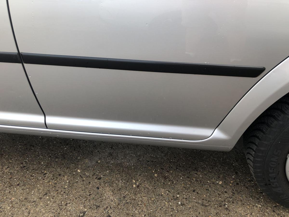 VW Golf 4 IV 1J T&uuml;r hinten links Fondt&uuml;r nur f&uuml;r 5-t&uuml;rer LA7W Reflexsilber Met