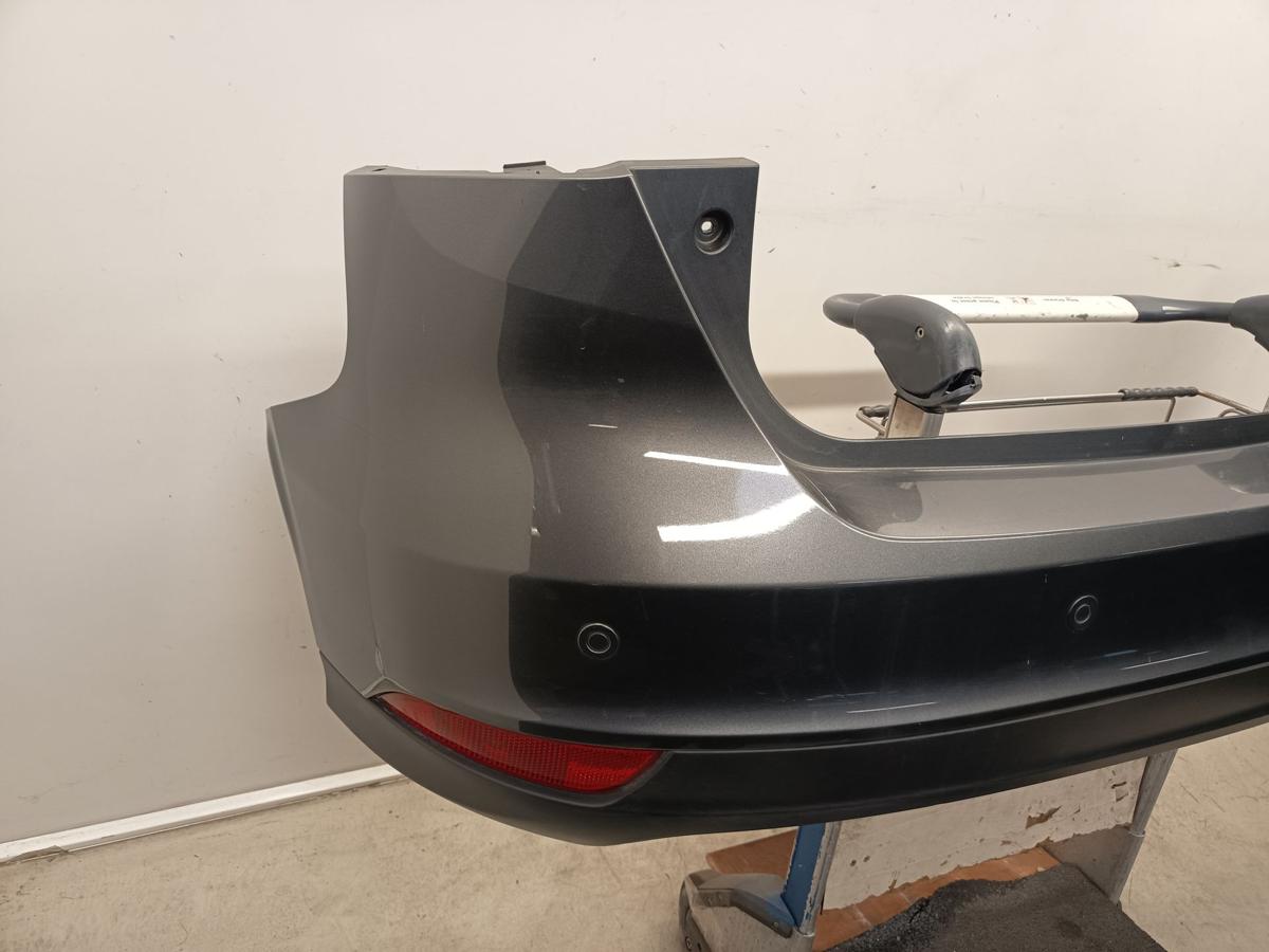 Ford Focus III Limo orig Sto&szlig;stange hinten Magnetic Grau Facelift PDC Bj 2015