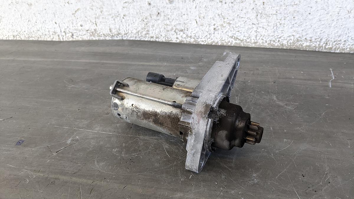 VW Golf 6 VI 1K Anlasser Starter Schaltgetriebe 02T911023S