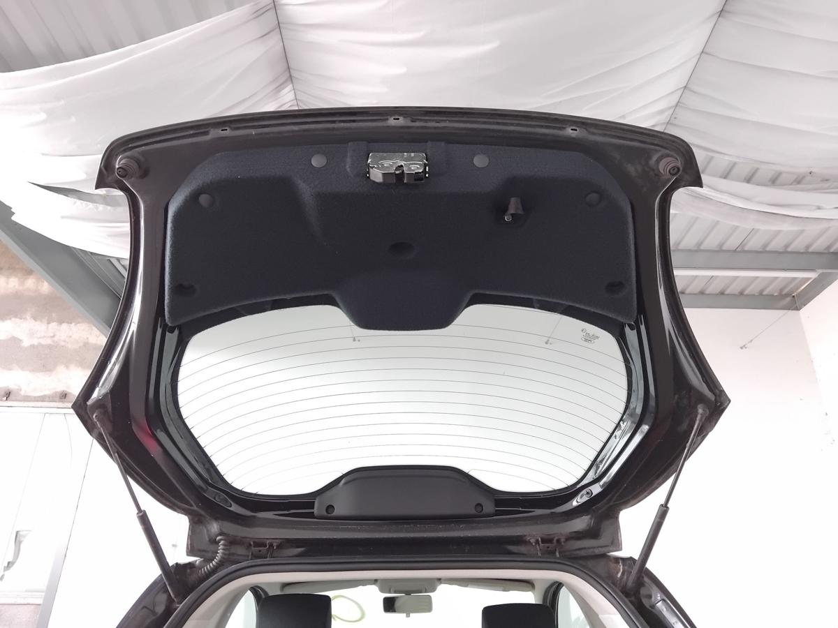 Ford Ka II RU8 Heckklappe Midnight-Schwarz Metallic mit Heckscheibe BJ2009