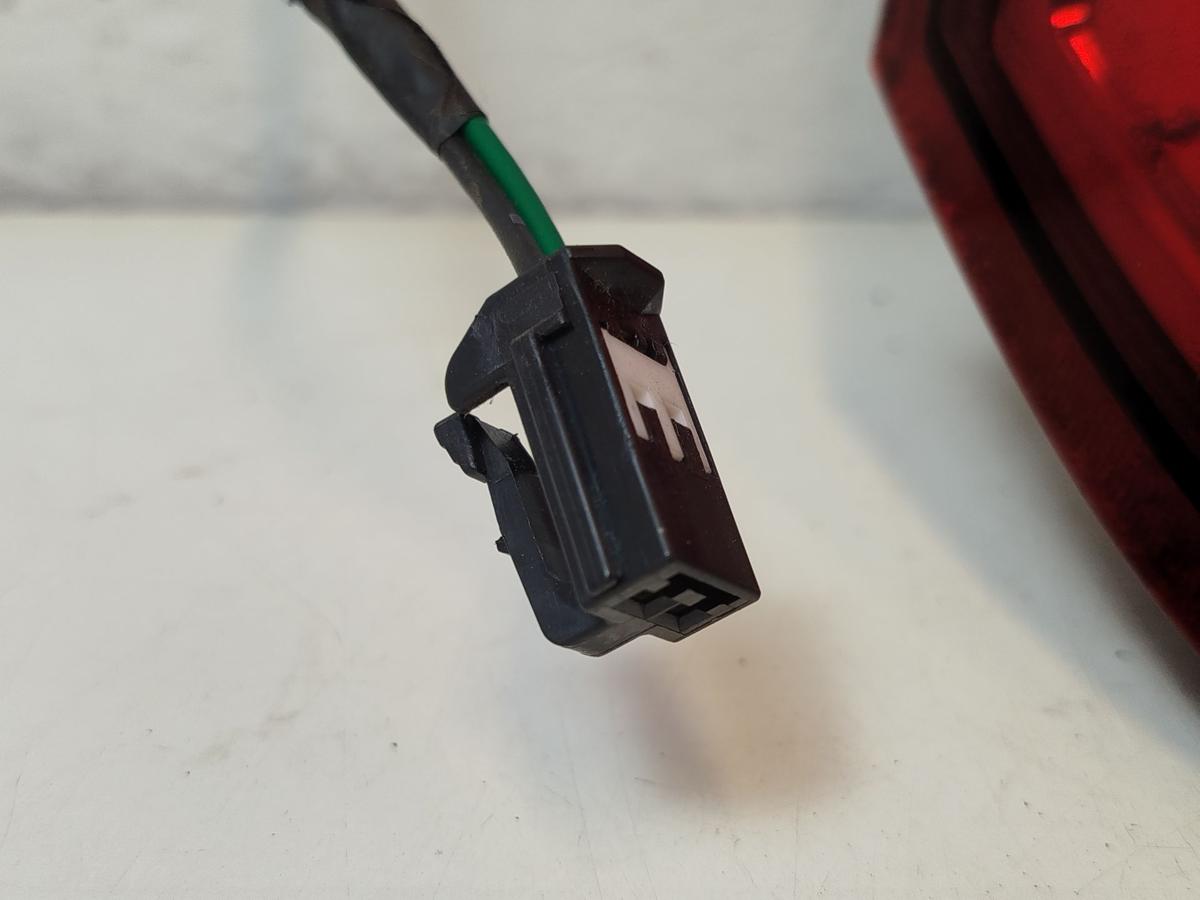 Kia Ceed SW Typ ED R&uuml;ckleuchte oben links Heckleuchte schmales Oberteil Hella