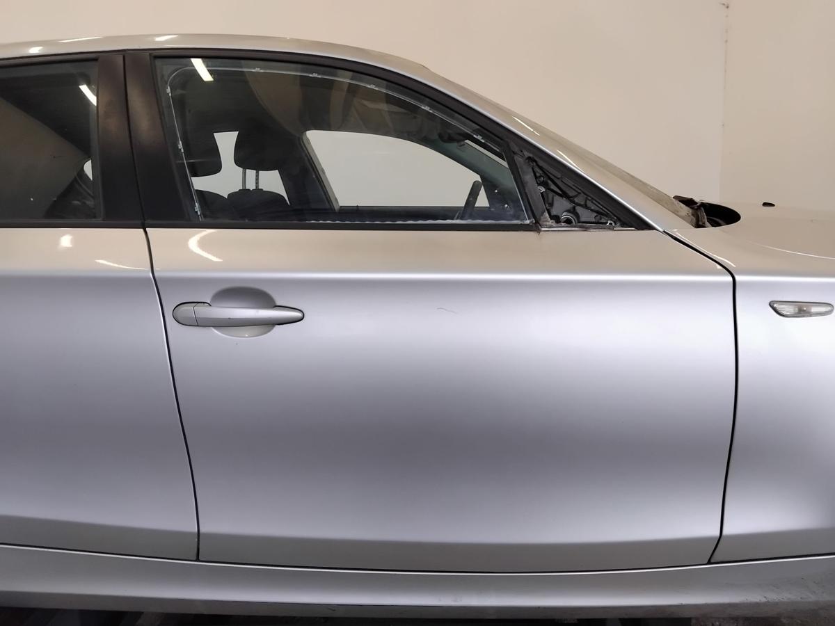 BMW 1er E87 T&uuml;r vorn rechts Beifahrert&uuml;r 354 Titansilbermetallic 5-t&uuml;rig BJ2007