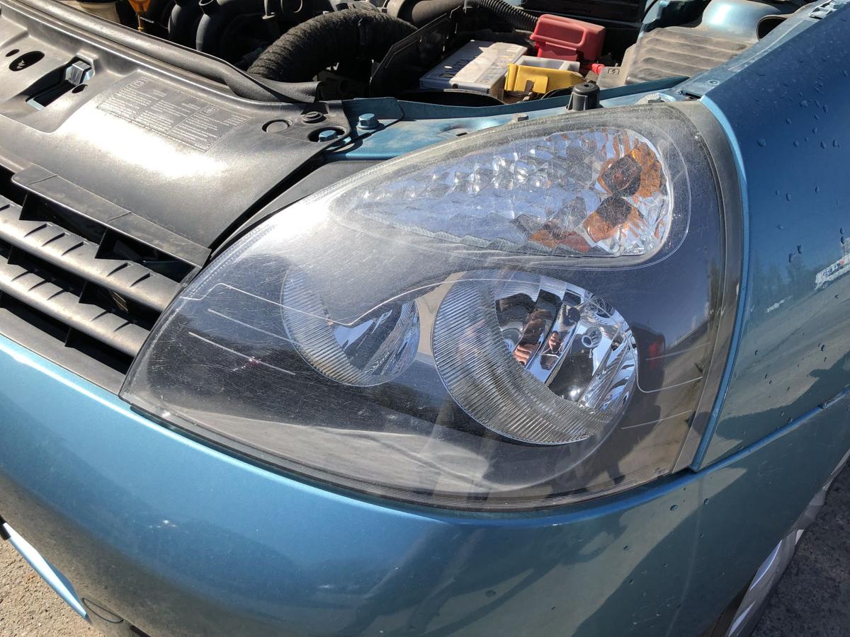Renault Clio II 2 Campus Scheinwerfer links Frontscheinwerfer Halogen Kratzer