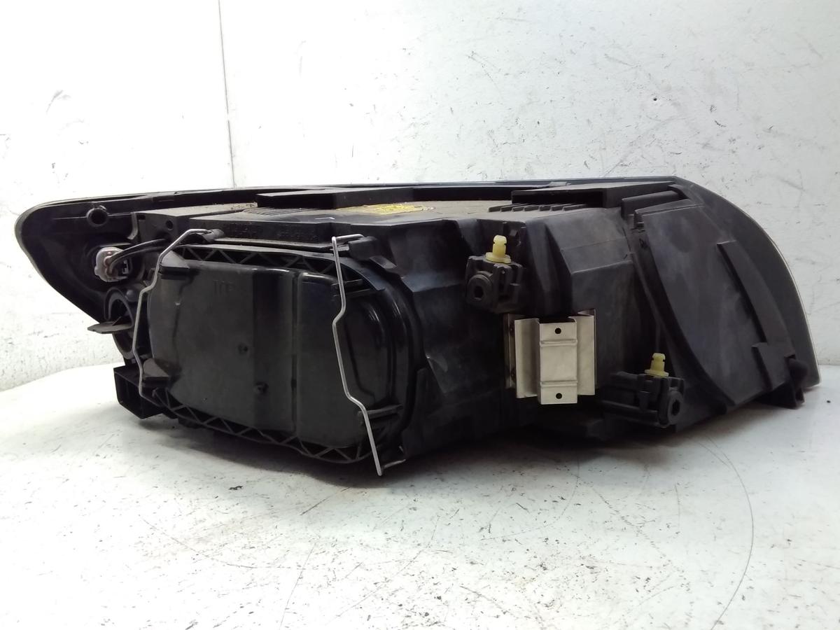 Volvo V50 S40 II orig Scheinwerfer vorn links Halogen mit LWR 30698873 BJ2006