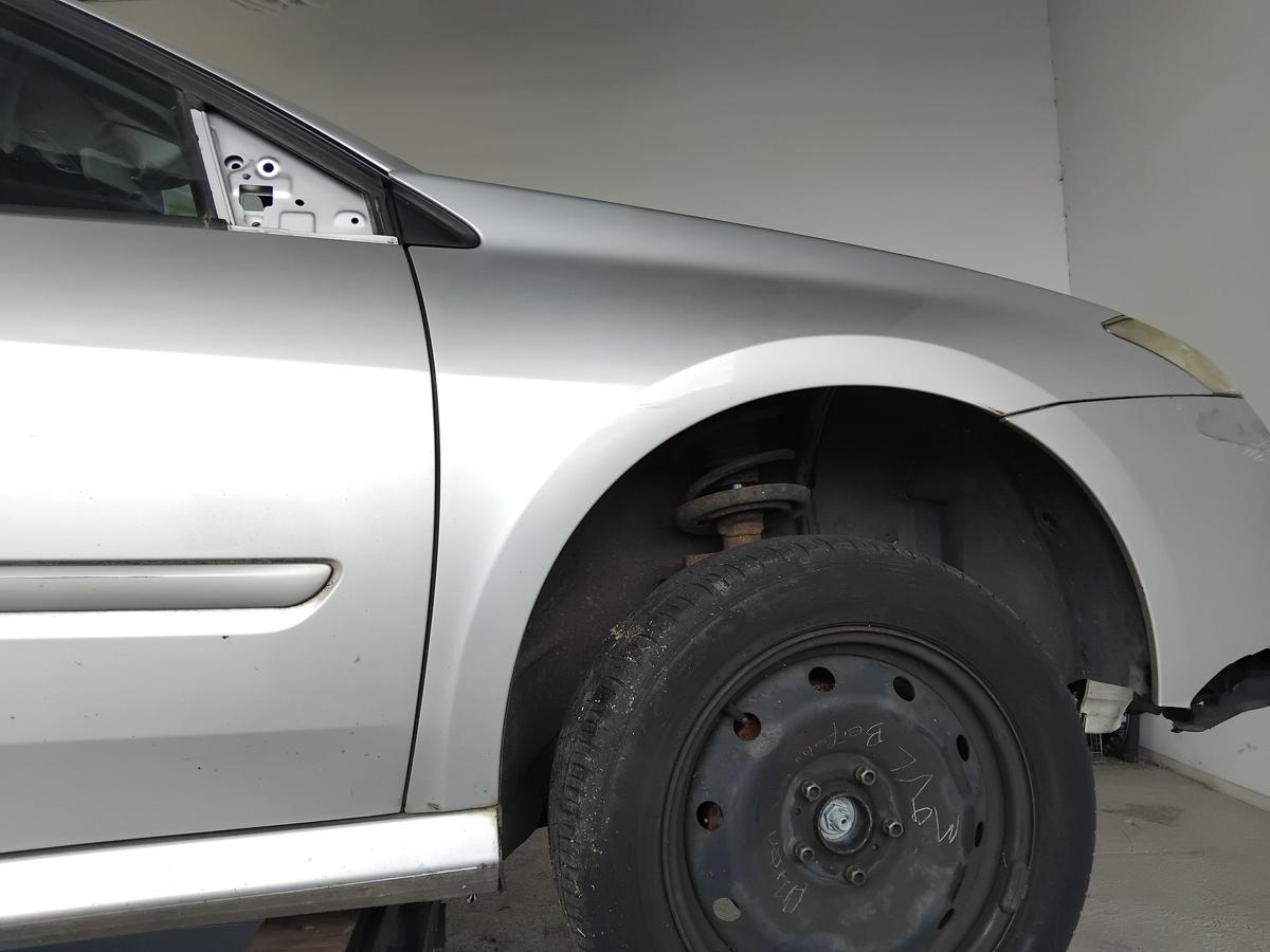 Renault Laguna 3 original Kotflügel vorn rechts TED69 Gris Platine BJ2009