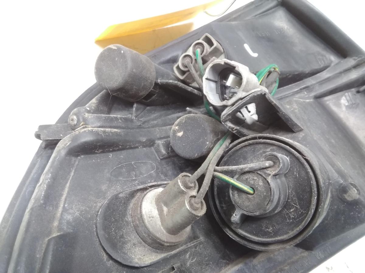 Toyota Hiace 4 original Blinkleuchte Kombileuchte vorn links Bj.2004