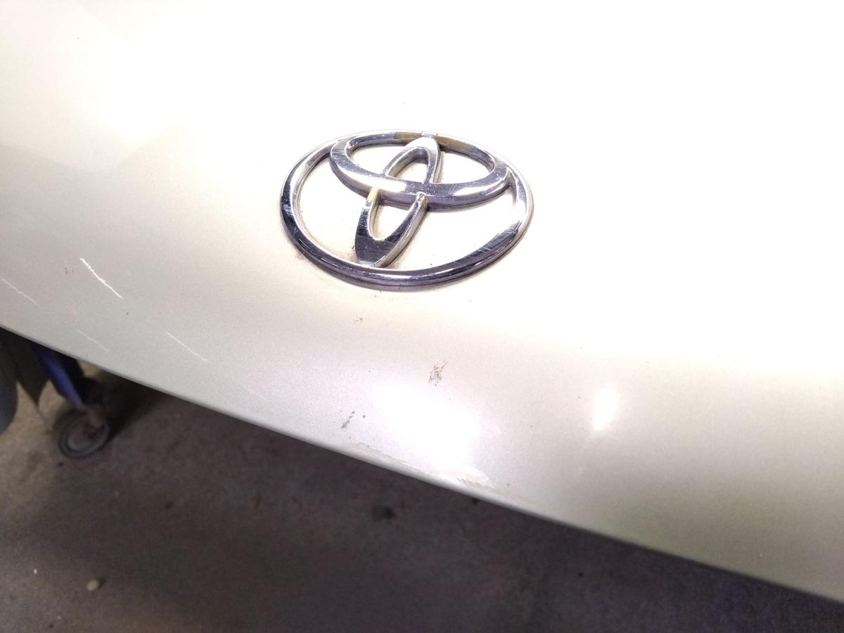 Toyota Avensis T22 original Motorhaube hellgr&uuml;nmetallic 6Q2 light green Bj.1999
