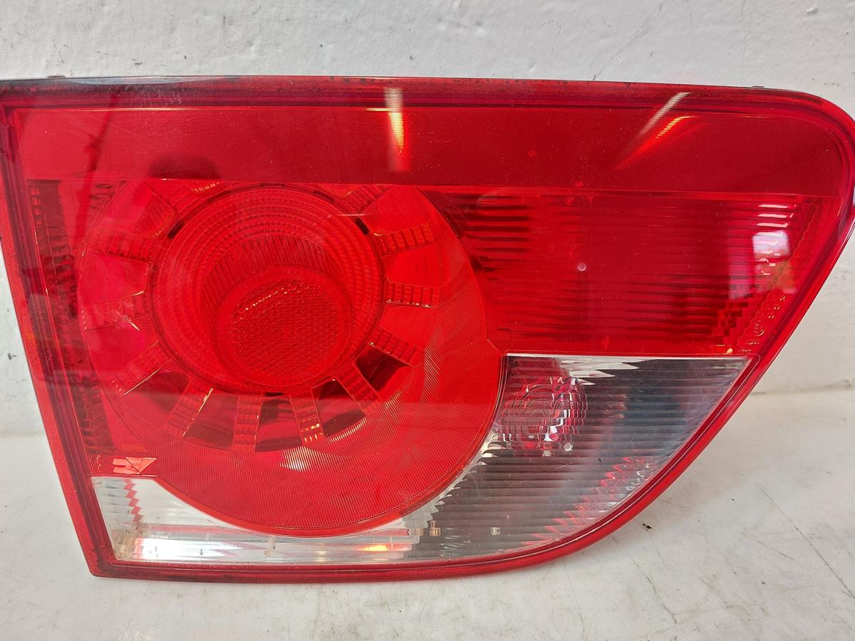 Seat Altea 5P XL Rückleuchte innen links Rücklicht Heckleuchte Innenteil