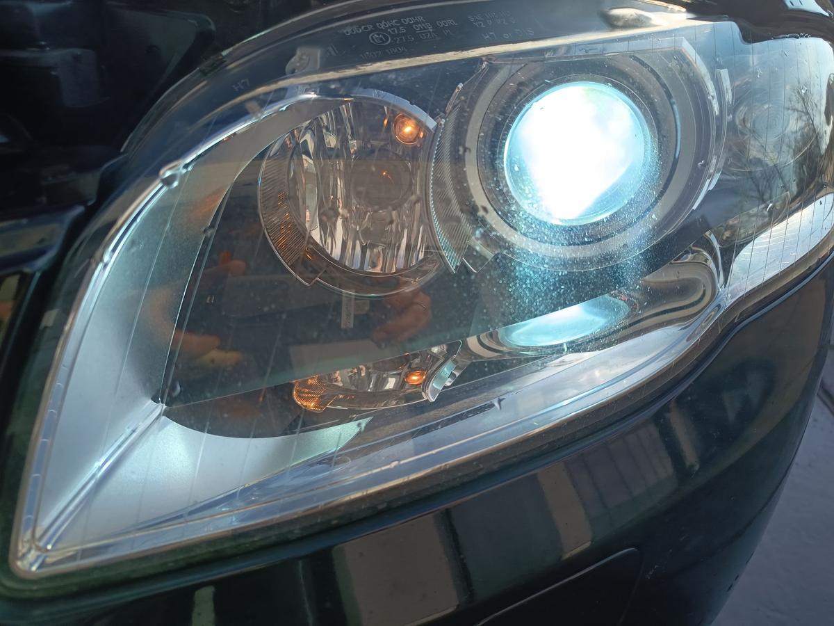 Audi A4 B7 original Bi Xenon Hauptscheinwerfer links Front Licht Bj 2006