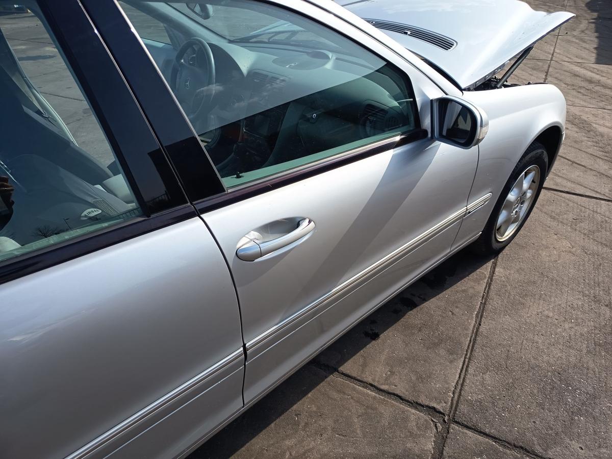 Mercedes S/W203 original T&uuml;r vorn rechts Beifahrer 744 Brillantsilber Bj 2002