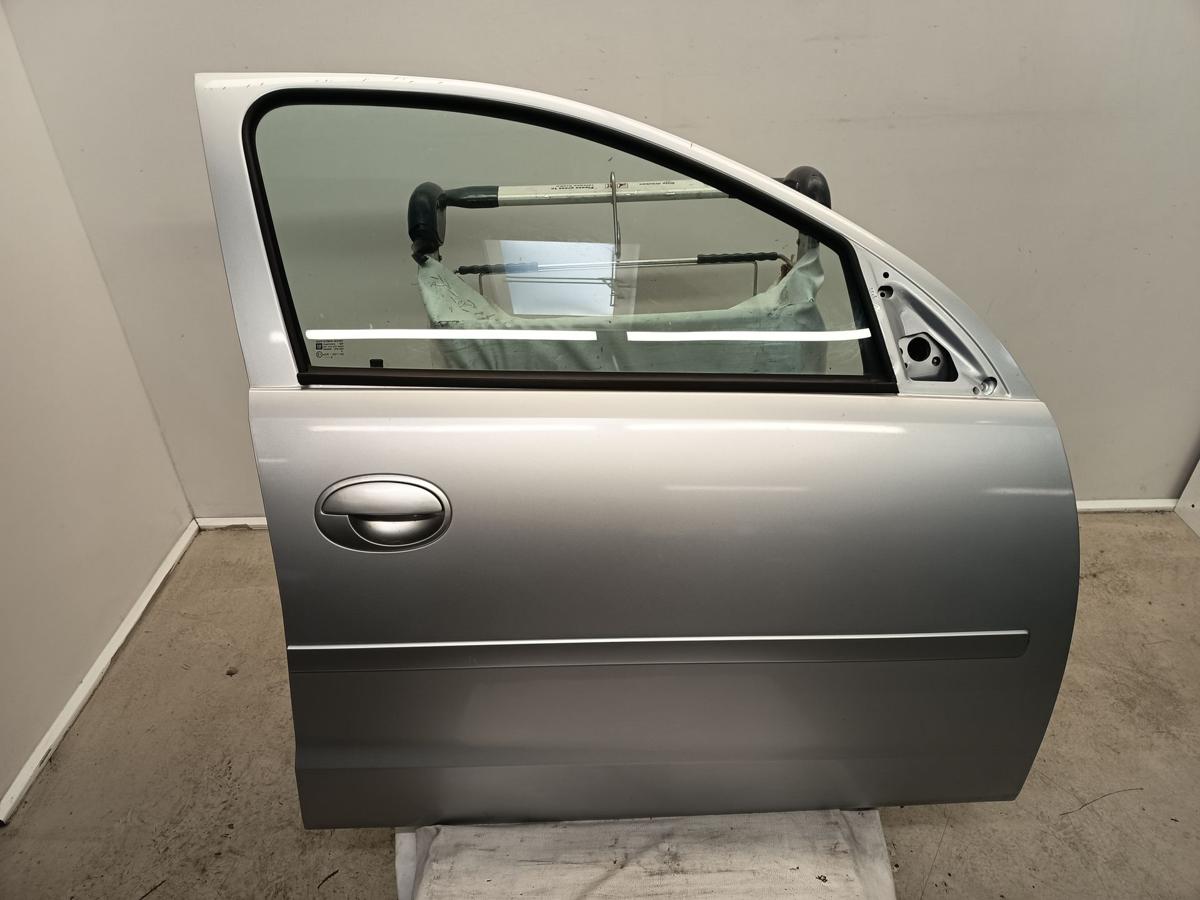 Opel Corsa C original Tür vorn rechts Beifahrer Z157 Starsilber III Bj 2006