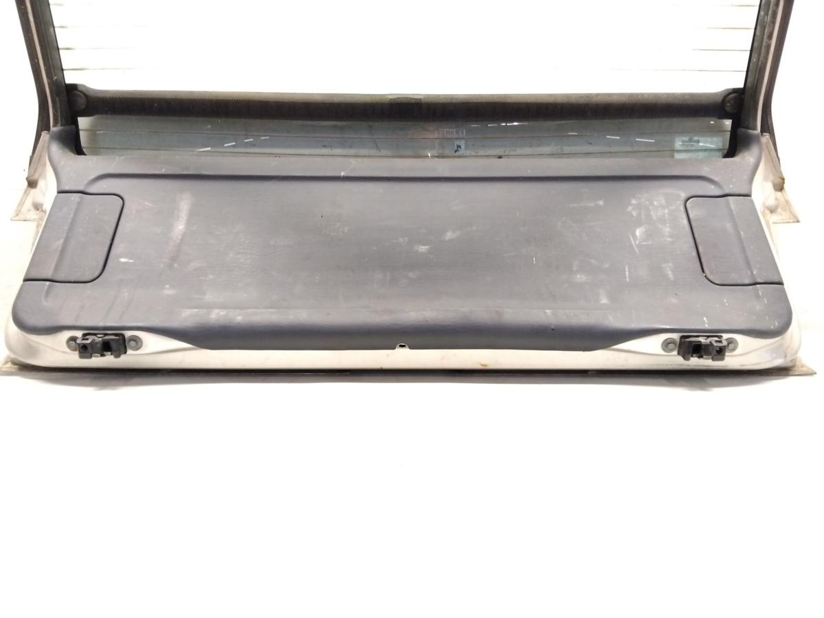 Audi 100 Avant Typ 44 C3 Heckklappe zermattsilber LY7Y mit Heckscheibe Bj.1986