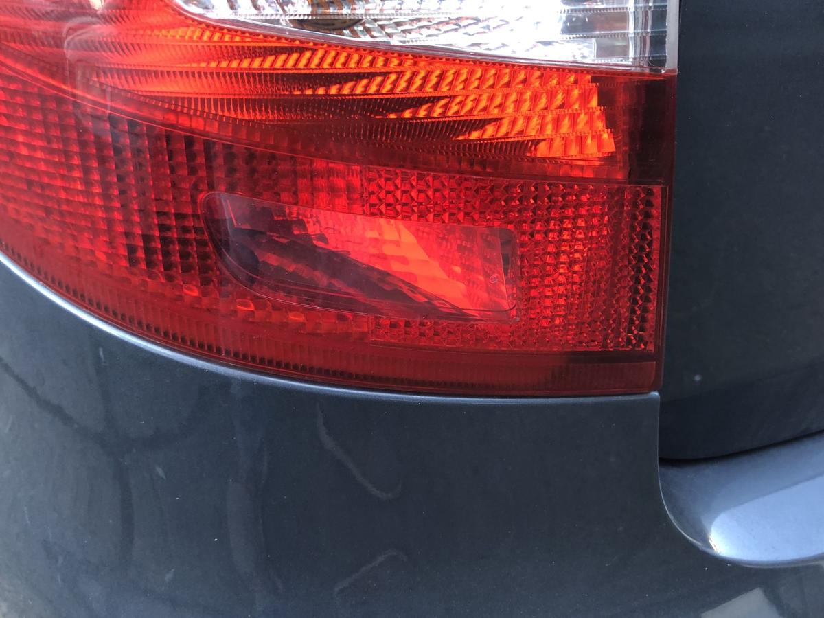 Skoda Fabia 5J R&uuml;ckleuchte links R&uuml;cklicht Heckleuchte 5 t&uuml;rer Schlusslicht