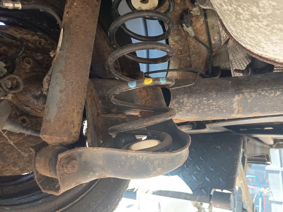Citroen C4 5t&uuml;rig original Hinterachse Tr&auml;ger scheibengebremst 135Tkm Bj 2008