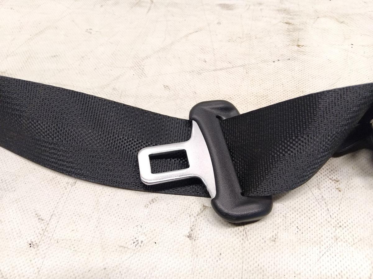 Mitsubishi Eclipse Cross original Sicherheitsgurt Gurt hinten rechts Facelift