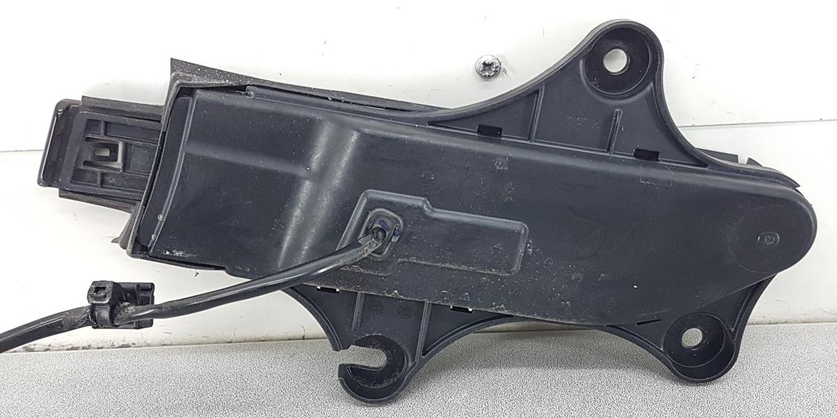 Tesla Model X T&uuml;rgriff vorn links in schwarz Bj2022 Model ab Bj2021 Taster