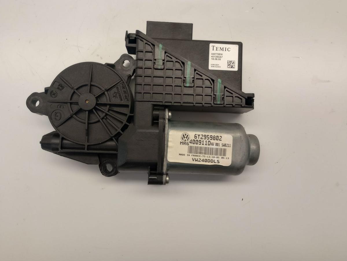 VW Polo 9N3 orig Motor Fensterheber links Türsteuergerät Bj 2005 VW Polo 9N3 orig Motor Fensterheber links Türsteuergerät Bj 2005