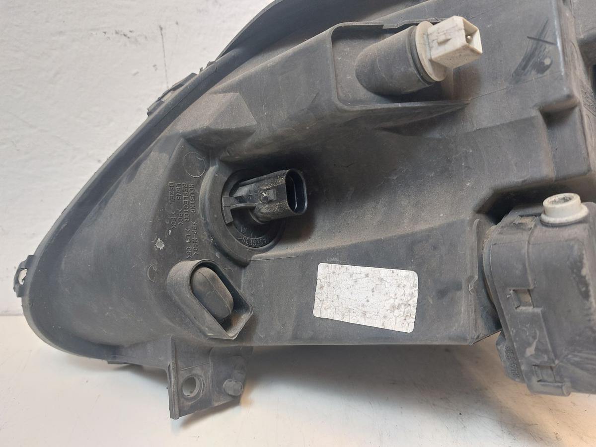 VW Fox 5Z Scheinwerfer Hauptscheinwerfer Frontscheinwerfer rechts Einzelstecker