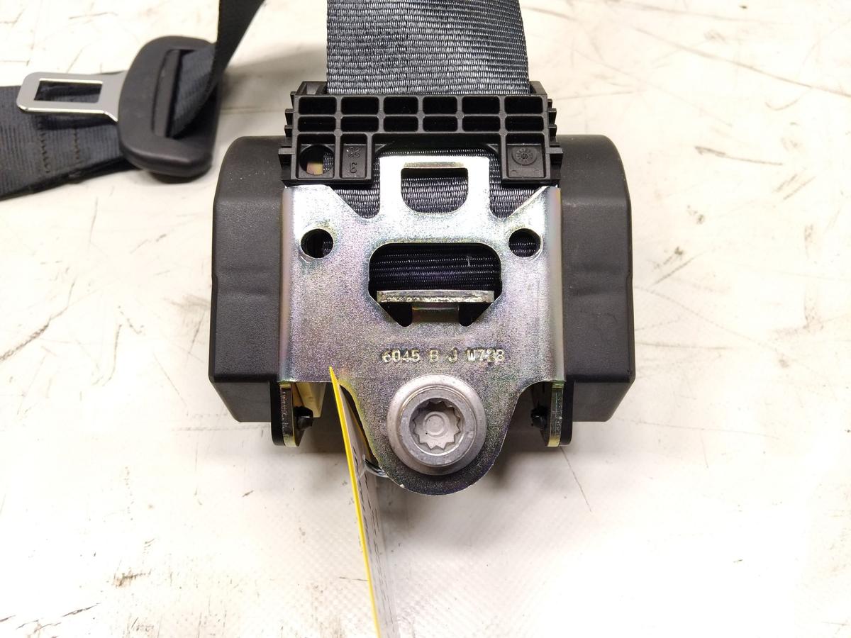 Seat Leon ST 5F original Sicherheitsgurt hinten 5F0857805CRAA Bj.2019