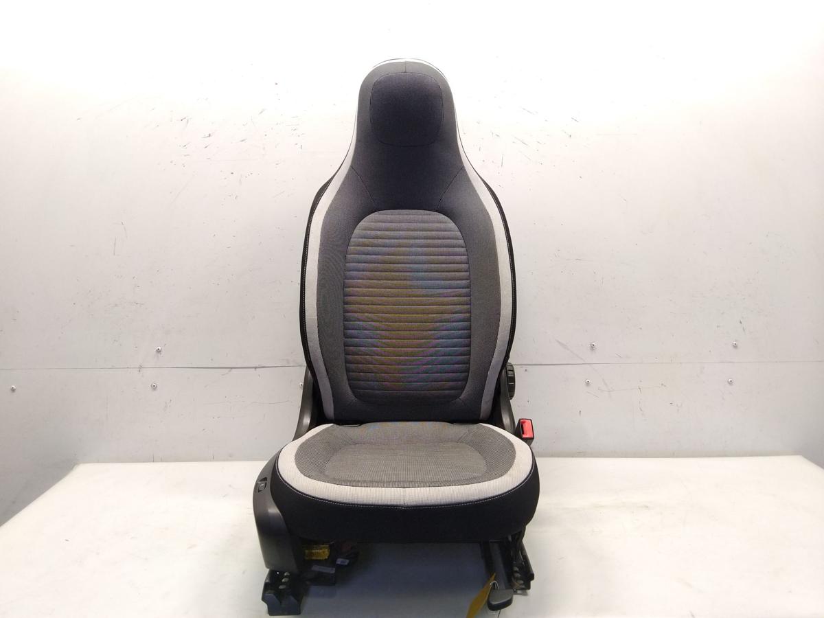 Renault Twingo 3 orig Sitz vorn rechts Beifahrersitz Stoff grau beheizt BJ2018