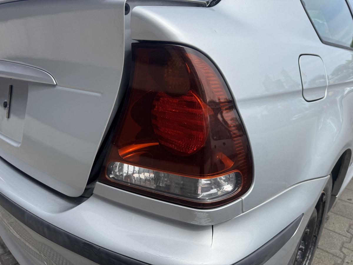 BMW 316TI original R&uuml;cklicht R&uuml;ckleuchte Schlussleuchte rechts Bj.2003
