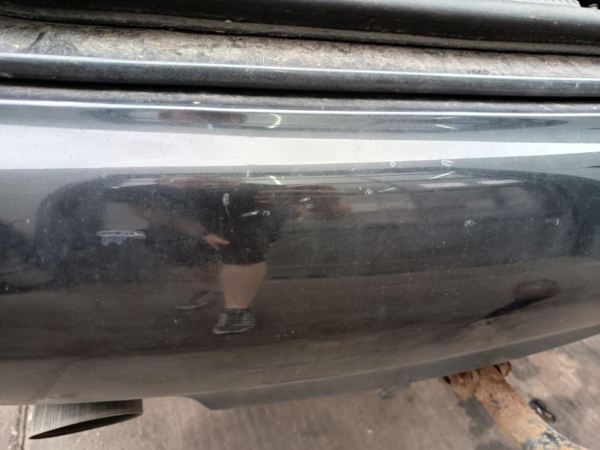 Audi A4 B5 Limo original Sto&szlig;stange hinten LZ9U Vulkanschwarz Baujahr 1997