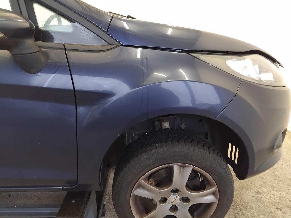 Ford Fiesta JA8 original Kotfl&uuml;gel vorn rechts Atlantikblaumetallic BJ2011