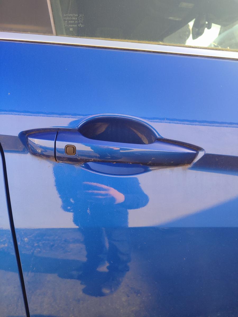 Mitsubishi Eclipse Cross original T&uuml;r Beifahrert&uuml;r rechts vorn D06B blau Scheibe